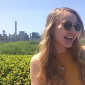 Meet your Posher, Laura